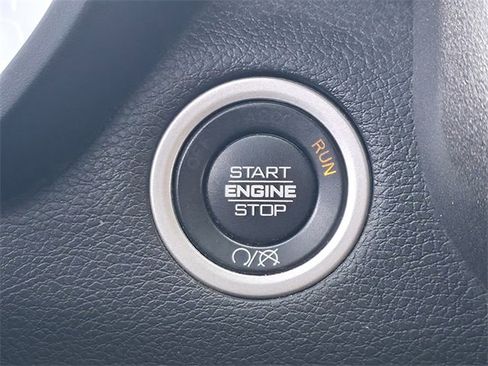 Used 2022 RAM 2500 Tradesman image 19