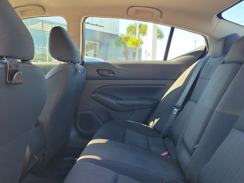 Certified 2025 Nissan Altima 2.5 S image 11