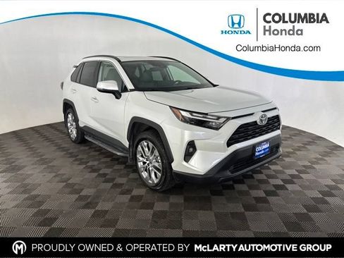 Used 2025 Toyota RAV4 XLE Premium w/ Weather Package AWD/4WD image 1