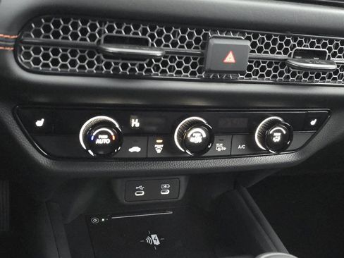 New 2026 Honda HR-V Sport image 29