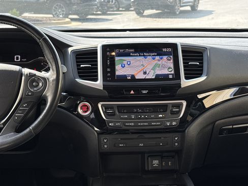 Used 2017 Honda Pilot Elite image 30