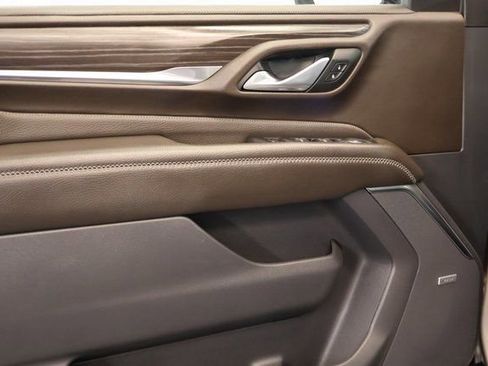 Used 2022 GMC Yukon Denali w/ Max Trailering Package image 9