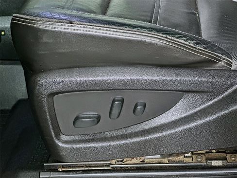 Used 2018 GMC Sierra 3500 Denali w/ Duramax Plus Package image 22