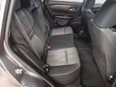Used 2025 Nissan Rogue SV AWD/4WD image 22