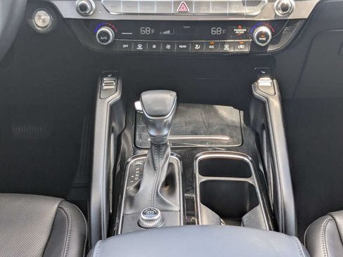 Used 2024 Kia Telluride S FWD image 24