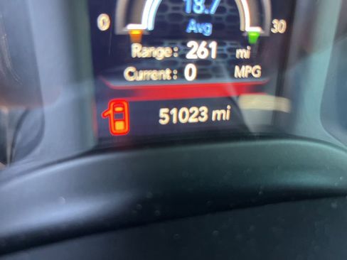 Used 2021 RAM 1500 Big Horn RWD image 10