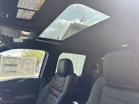 New 2026 Nissan Frontier PRO-4X AWD/4WD image 30