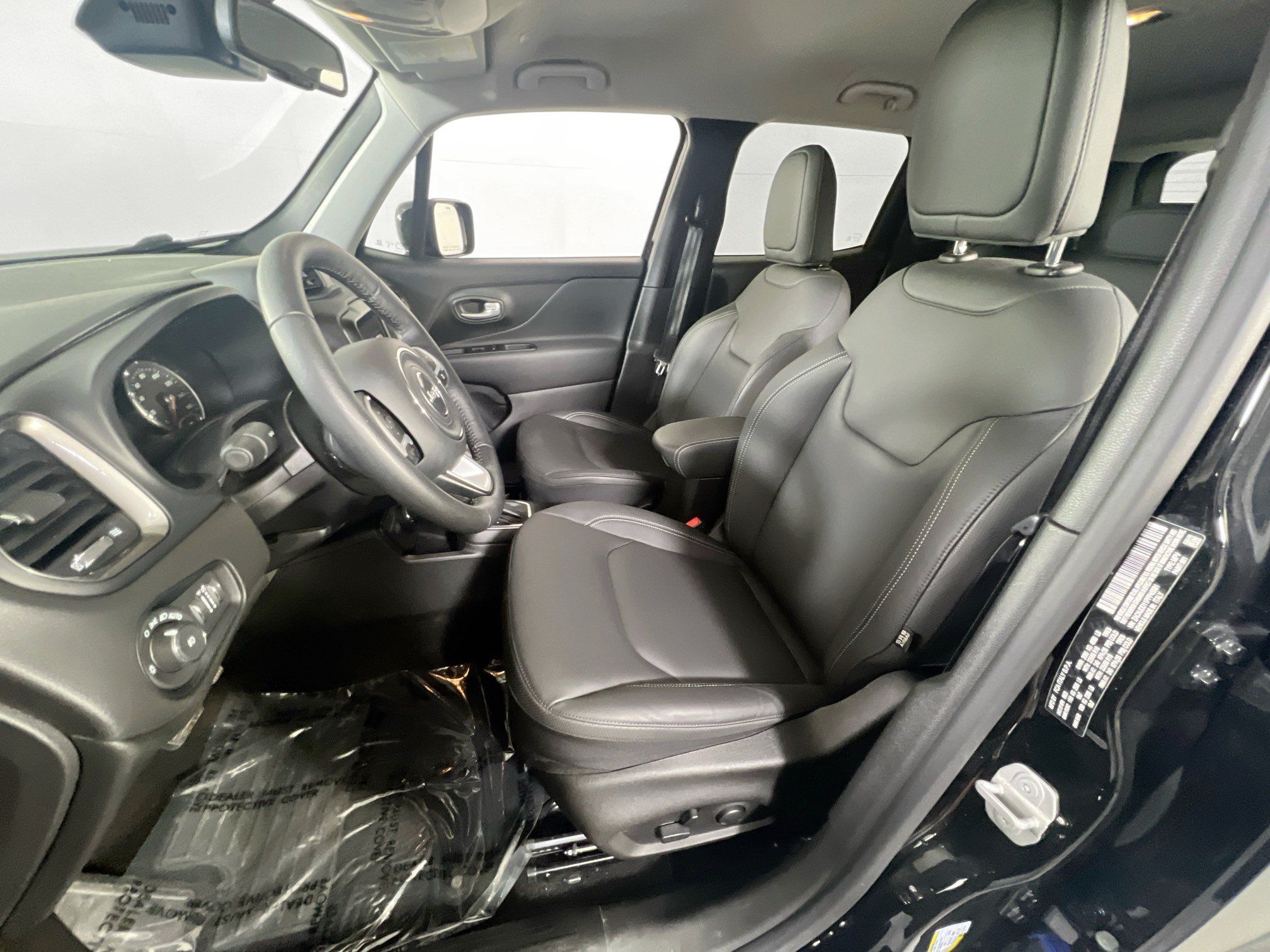 Used 2023 Jeep Renegade Limited AWD/4WD image 21