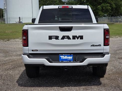 New 2026 RAM 1500 Express AWD/4WD image 5