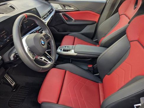 Used 2025 BMW X1 M35i w/ Premium Package image 16
