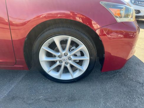 Used 2013 Lexus CT 200h image 9