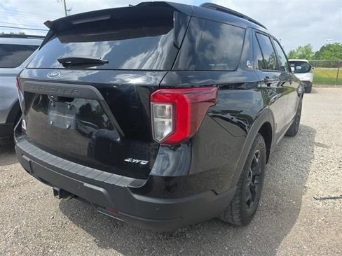 Used 2024 Ford Explorer Timberline w/ Timberline Technology Package AWD/4WD image 3