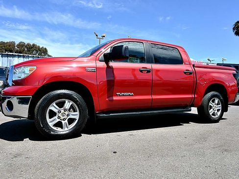 Used 2011 Toyota Tundra 2WD CrewMax w/ SR5 Pkg image 4