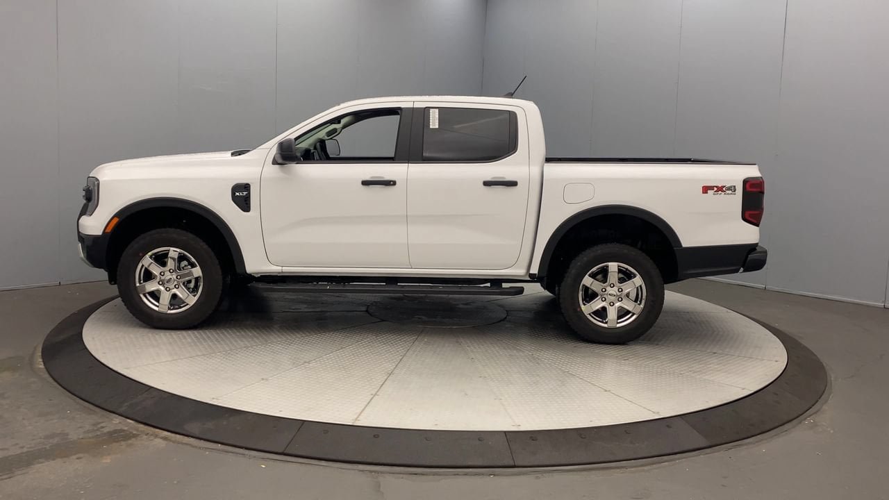 New 2026 Ford Ranger XLT w/ Equipment Group 301A High AWD/4WD image 2