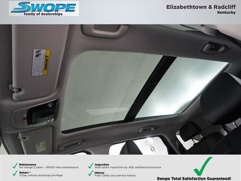 Used 2024 Kia Sorento SX image 27