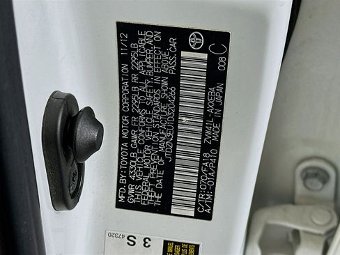 Used 2013 Toyota Prius V Two image 12