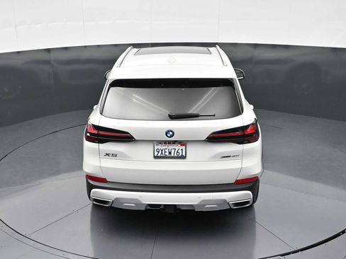 Used 2026 BMW X5 xDrive40i w/ Premium Package AWD/4WD image 22