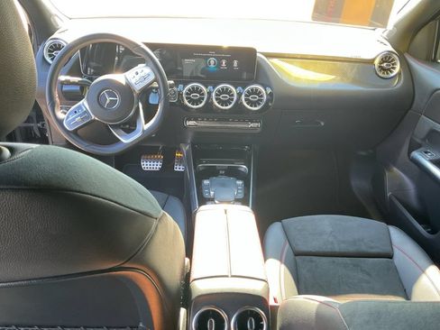 Used 2021 Mercedes-Benz GLA 35 AMG 4MATIC image 14