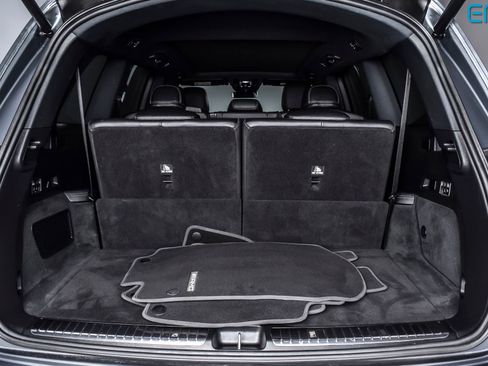 Used 2025 Mercedes-Benz GLS 450 4MATIC image 14