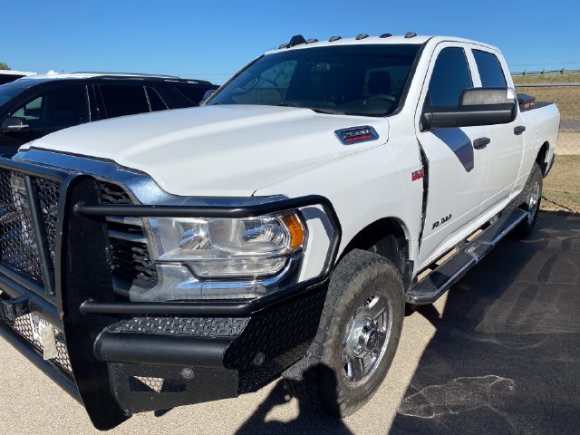 Used 2022 RAM 2500 Tradesman w/ Chrome Appearance Group AWD/4WD image 2