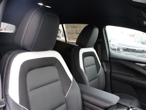 New 2024 Chevrolet Blazer EV LT image 38