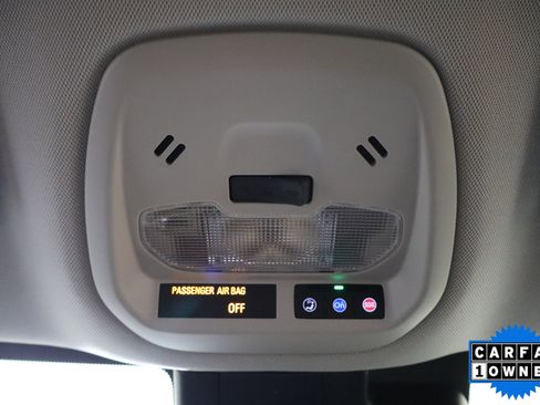 Used 2025 Chevrolet Trax LT image 27