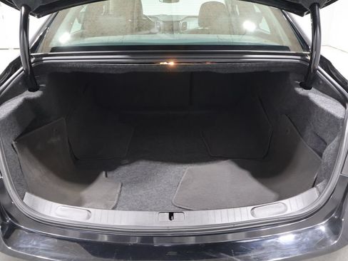 Used 2018 Chevrolet Impala Premier FWD image 4