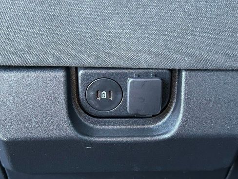Used 2025 Ford F250 XLT AWD/4WD image 59