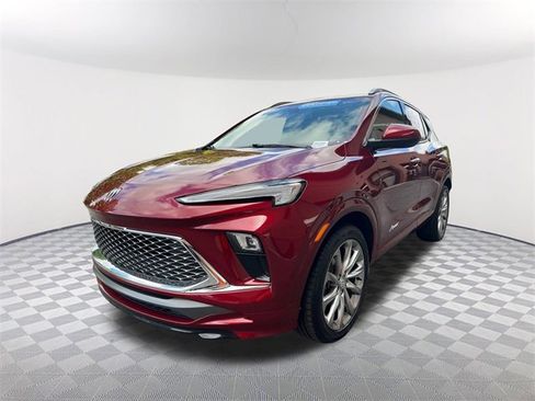 Used 2024 Buick Encore GX Avenir image 1