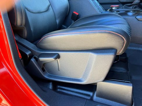 Used 2023 Ford Bronco Raptor image 23