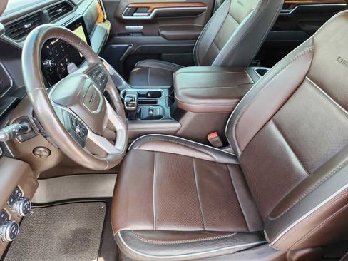 Used 2023 GMC Sierra 1500 Denali w/ Denali Reserve Package image 7
