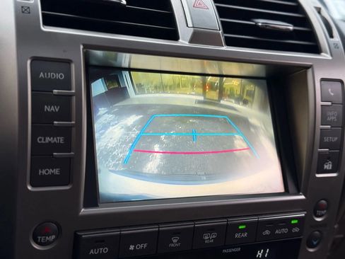 Used 2016 Lexus GX 460 image 11