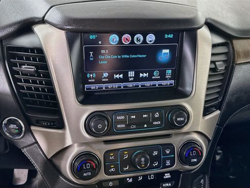 Used 2018 GMC Yukon Denali RWD image 18