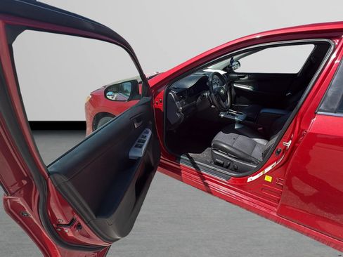 Used 2012 Toyota Camry SE FWD image 20
