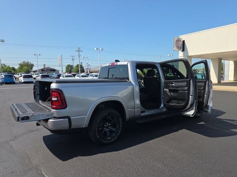 Used 2025 RAM 1500 Big Horn AWD/4WD image 15