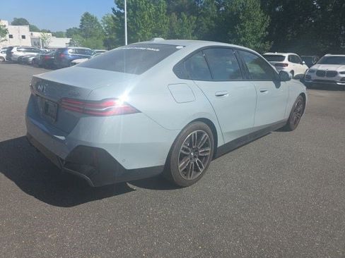 Certified 2026 BMW 530i w/ M Sport Package image 10