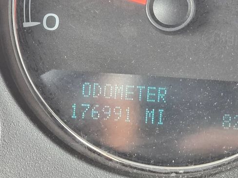Used 2013 GMC Yukon Denali AWD/4WD image 9
