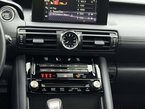 Used 2023 Lexus IS 300 AWD w/ Premium Package image 18