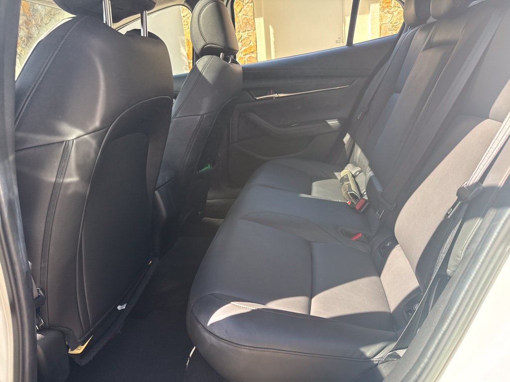 Used 2021 MAZDA MAZDA3 s FWD image 4