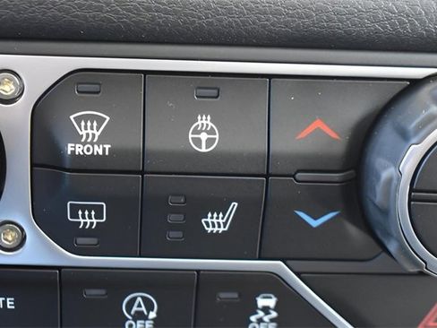 New 2025 Jeep Gladiator Sport image 20