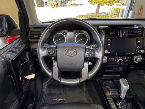 Certified 2024 Toyota 4Runner TRD Off-Road Premium w/ Off Road Premium Plus Package AWD/4WD image 21