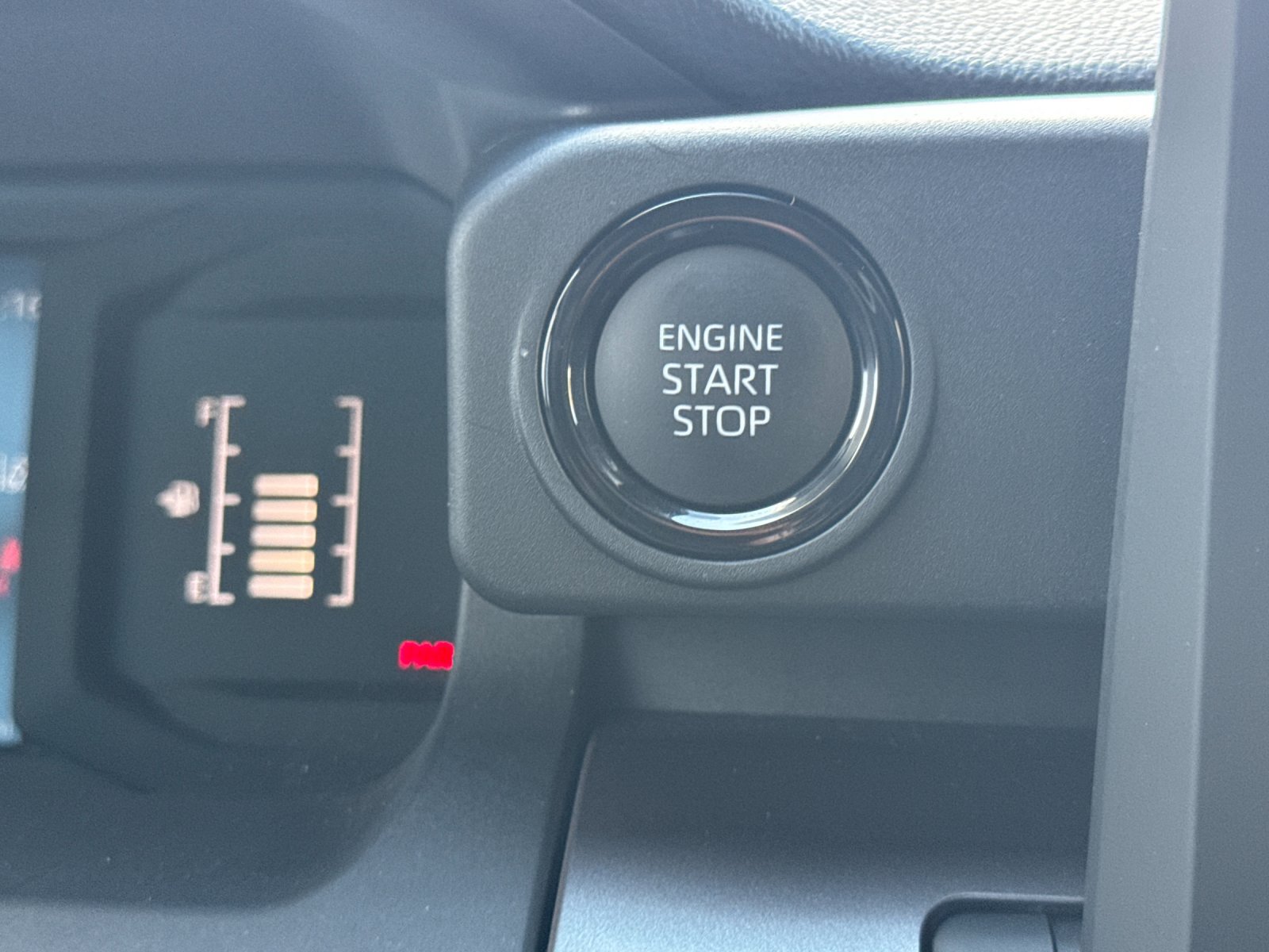 Used 2026 Toyota Tacoma SR5 AWD/4WD image 22