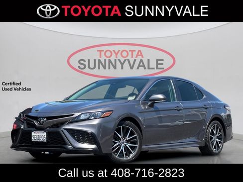 Certified 2023 Toyota Camry SE FWD image 1