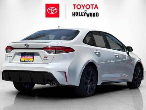 New 2026 Toyota Corolla SE FWD image 4