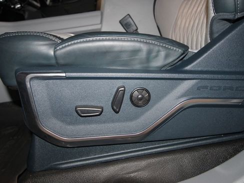 Used 2024 Ford F350 Limited w/ FX4 Off-Road Package image 9