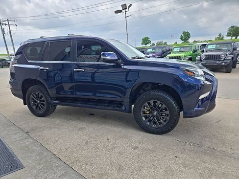 Used 2020 Lexus GX 460 Premium w/ Premium Package AWD/4WD image 14