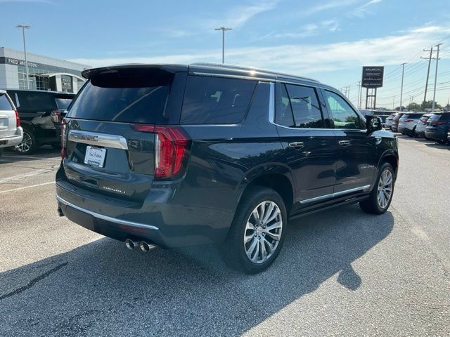 Used 2022 GMC Yukon Denali w/ Denali Premium Package AWD/4WD image 28