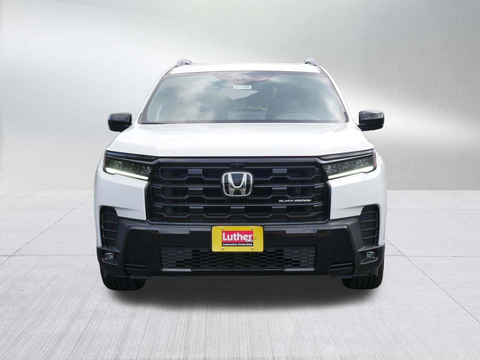 New 2026 Honda Pilot Black Edition image 2