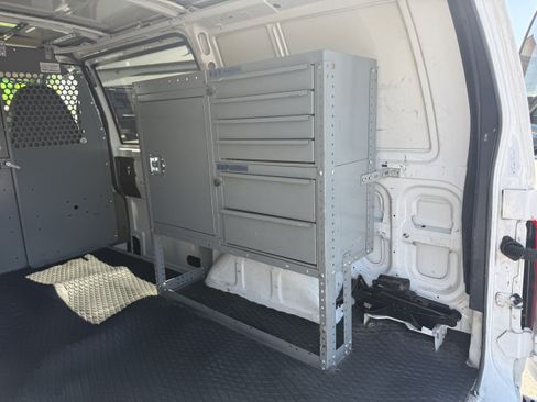 Used 2002 Chevrolet Astro RWD image 8