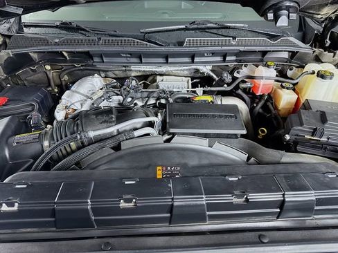 Used 2022 GMC Sierra 3500 SLE w/ SLE Value Package image 28